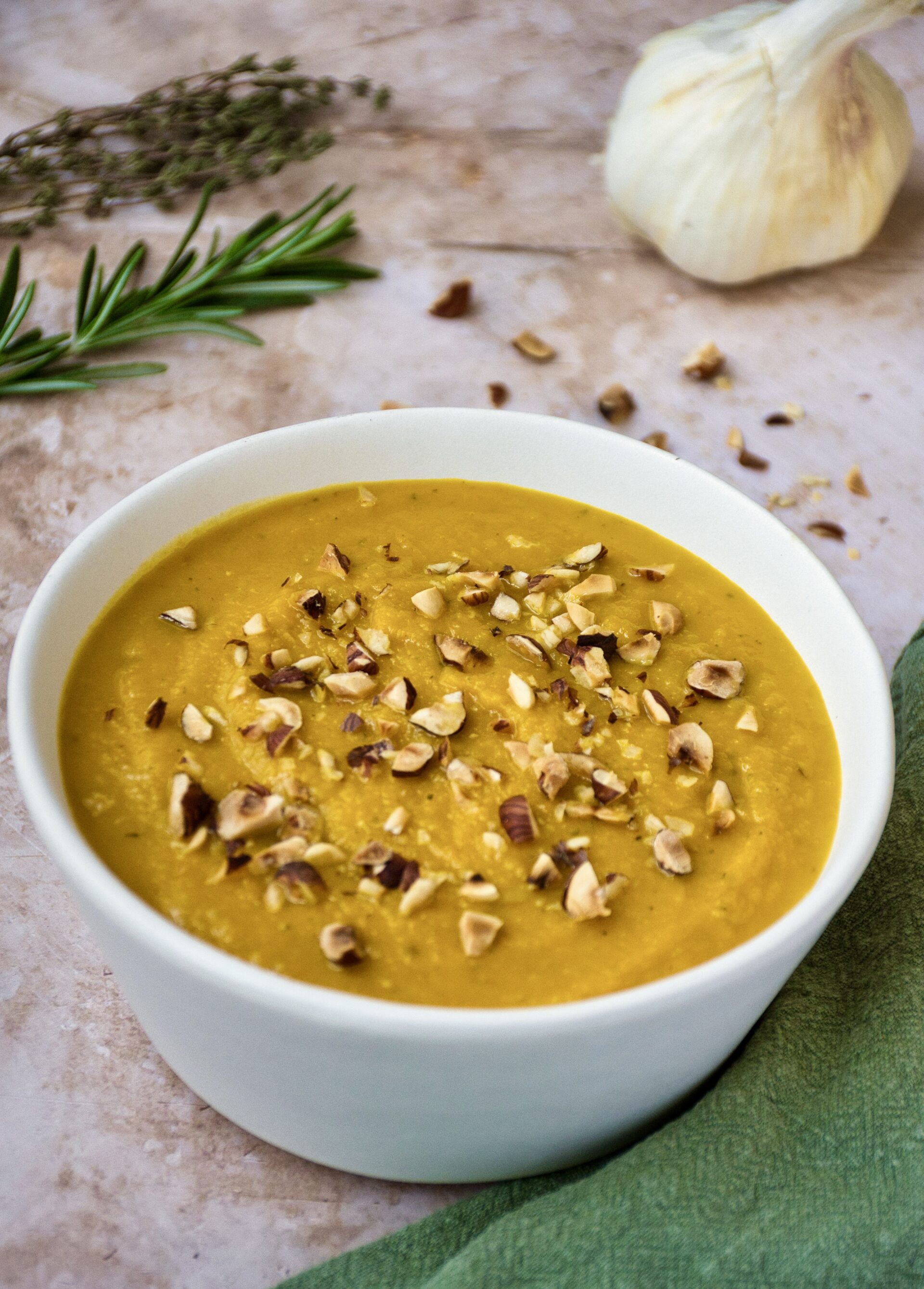 Roasted vegetable soup with garlic and herbs
