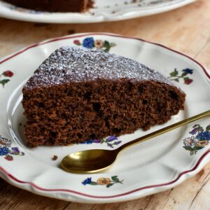 chocolate yogurt cake
